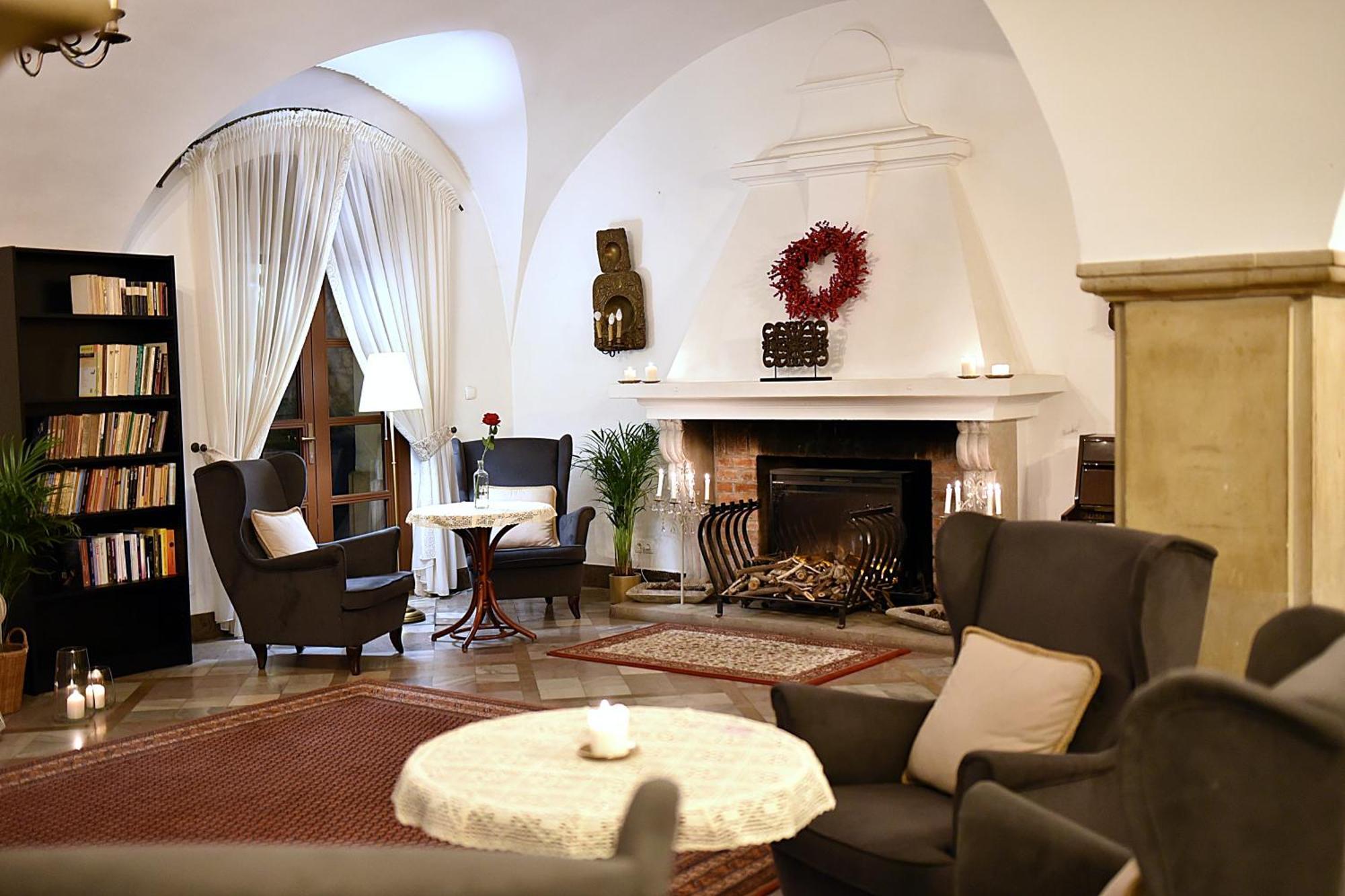 Проживання в сім'ї Dom Architekta